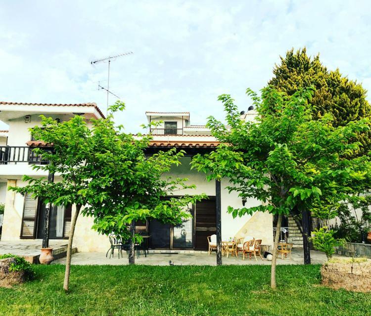Bright & Spacious Seaview Villa Сівірі Екстер'єр фото